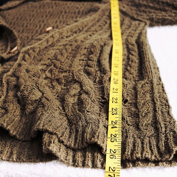 FREE PEOPLE Cable Knit Cardigan Olive Green, Small - Picture 10 of 11